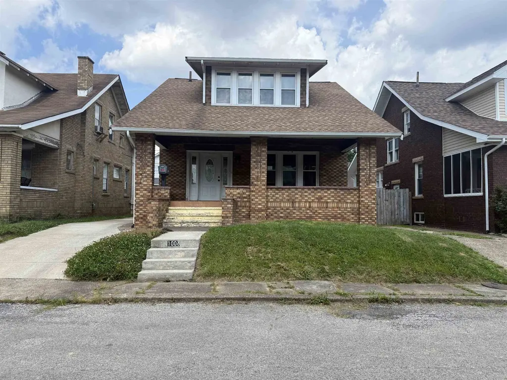 1006 Johns Ct