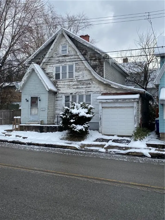 3006 Bowman Ave
