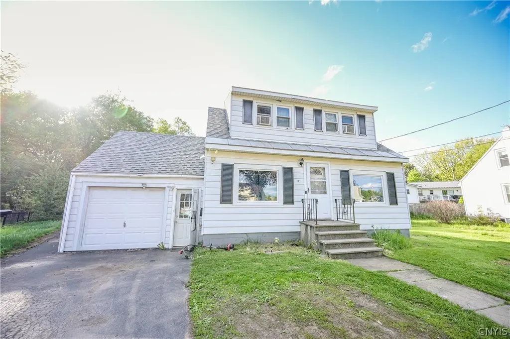 17 Dunham Pl