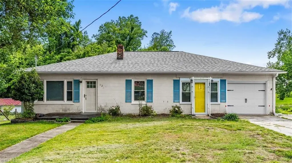 124 Birchwood Dr