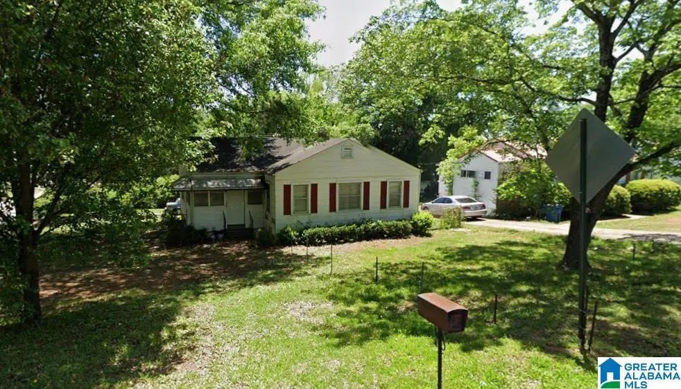 400 Woodward Rd