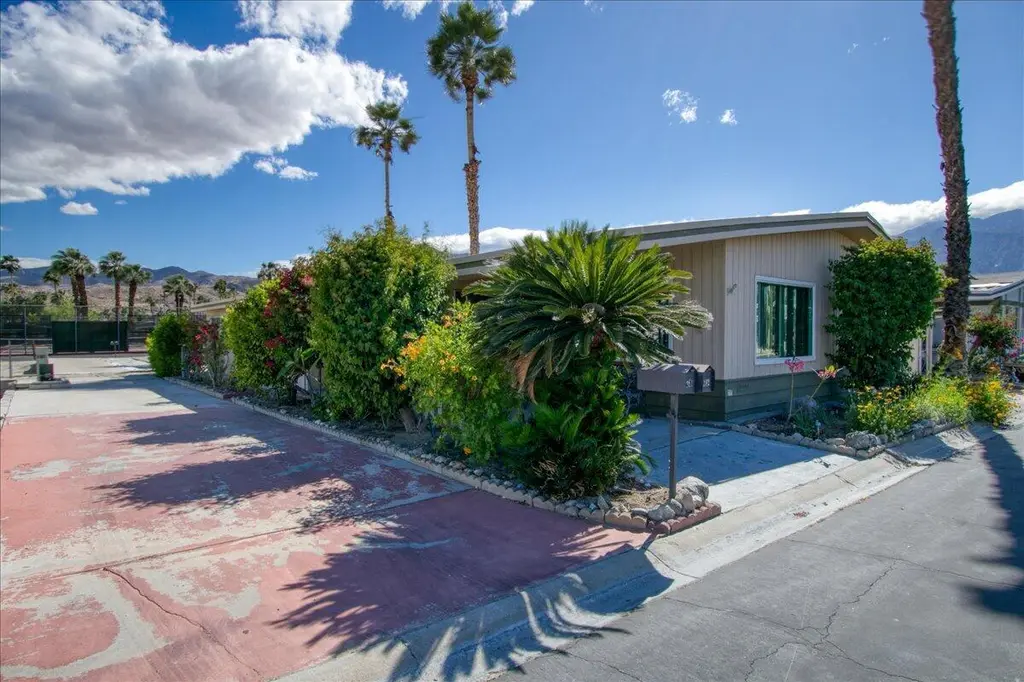 282 Saguaro Dr. Dr