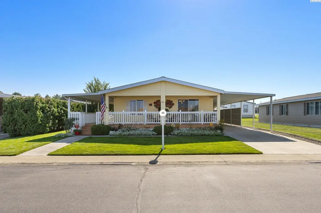 312 S Columbia Center Blvd #45