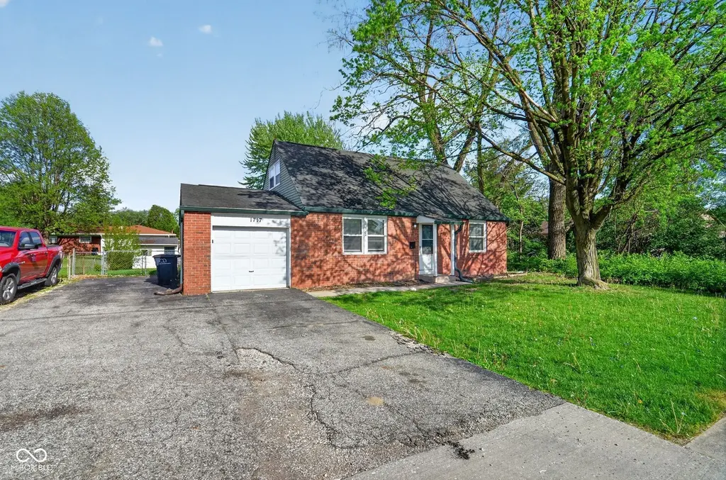 1717 S 9th Ave