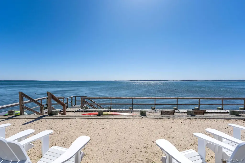 1400 Peconic Bay Blvd