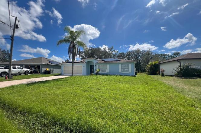 733 Robin Ct