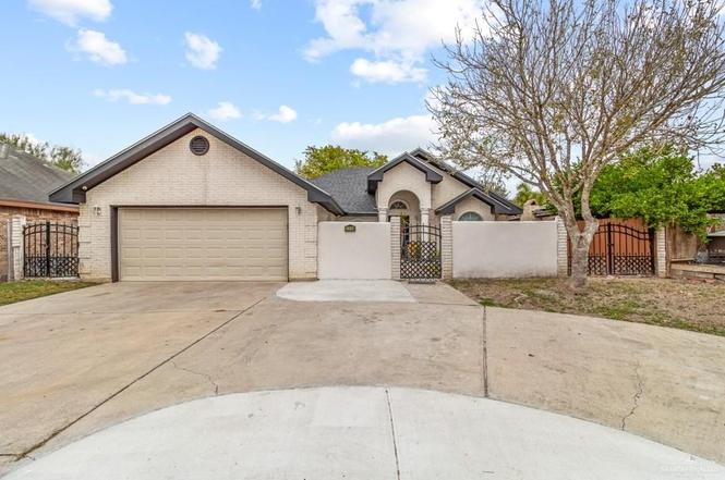 1210 E Boganbilia Ave