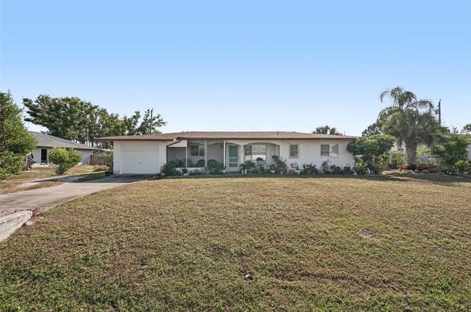 300 Gardenia Rd
