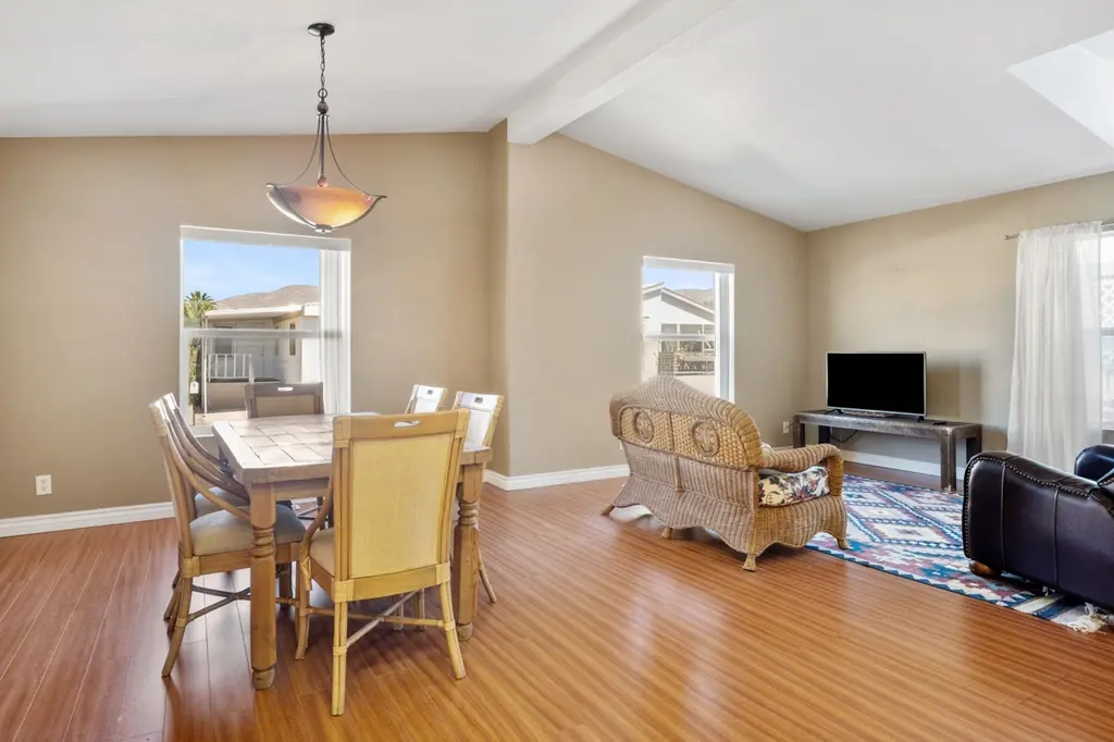 14777 Palm #102