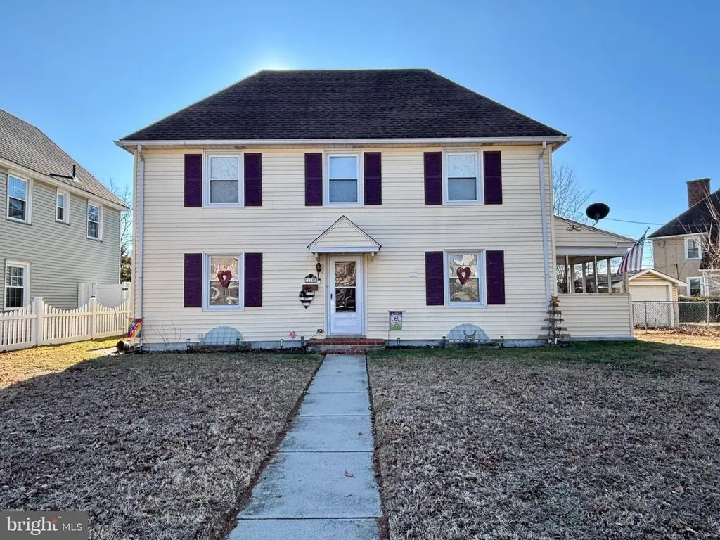 228 Christiana St