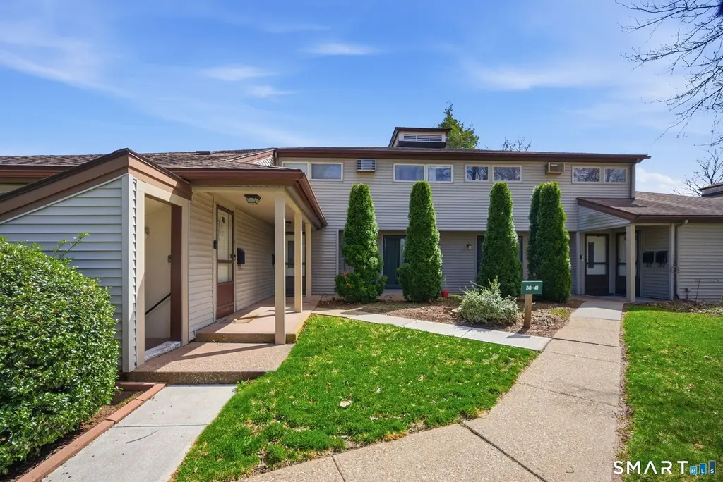 165 South St #41