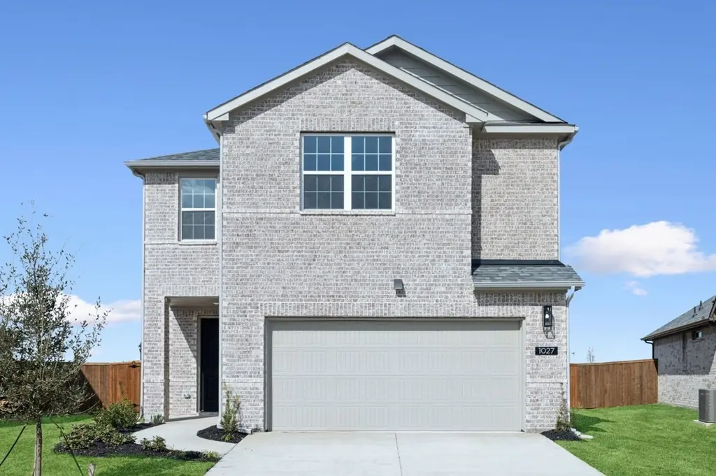 1615 Athena Ln