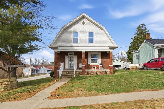 242 Wilson Ave
