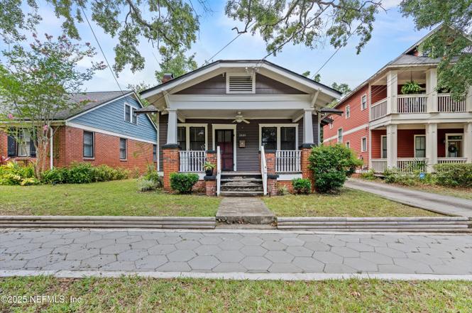 2531 Dellwood Ave