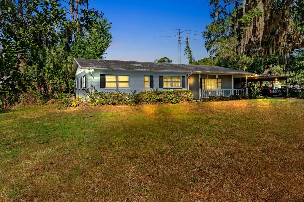 9605 Balm Riverview Rd