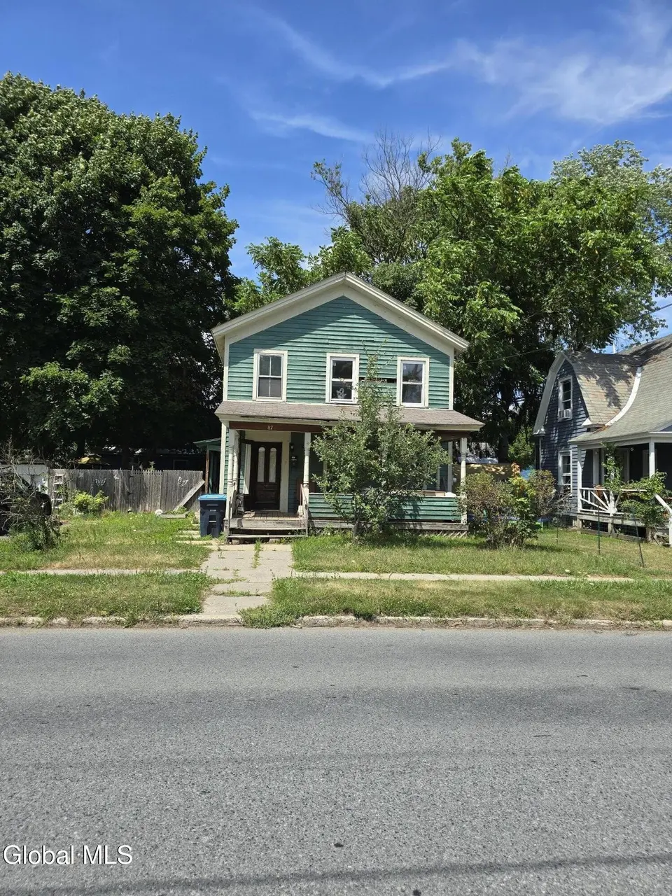 87 John St