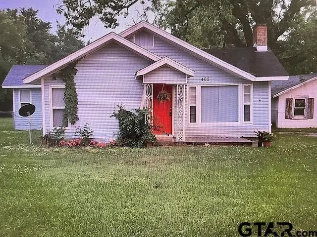 402 Clarksville