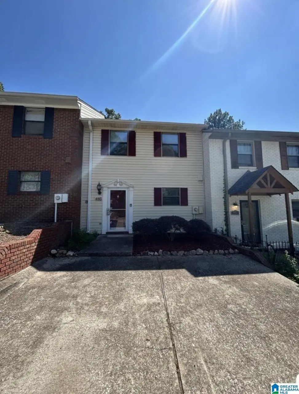 493 Cedar Crest Dr