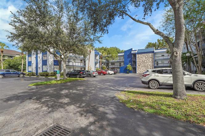 3150 Holiday Springs Blvd #103