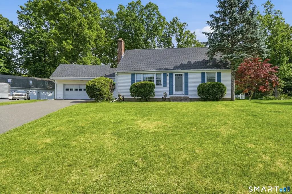 40 Royal Oak Rd