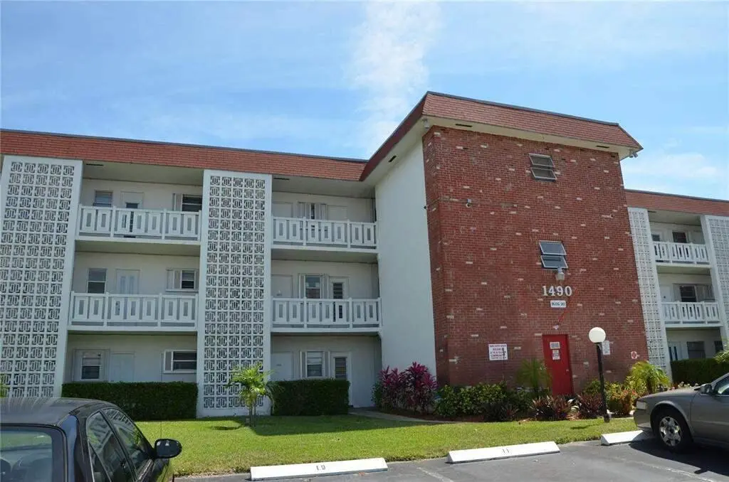 1490 NW 43rd Ave #208