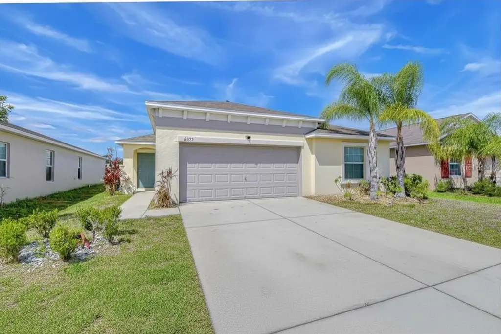 6823 Hazelnut Spice Dr