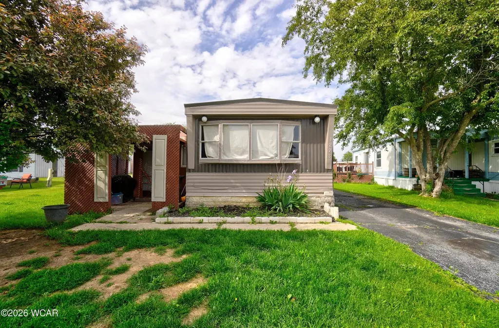 1223 Chateau Ct