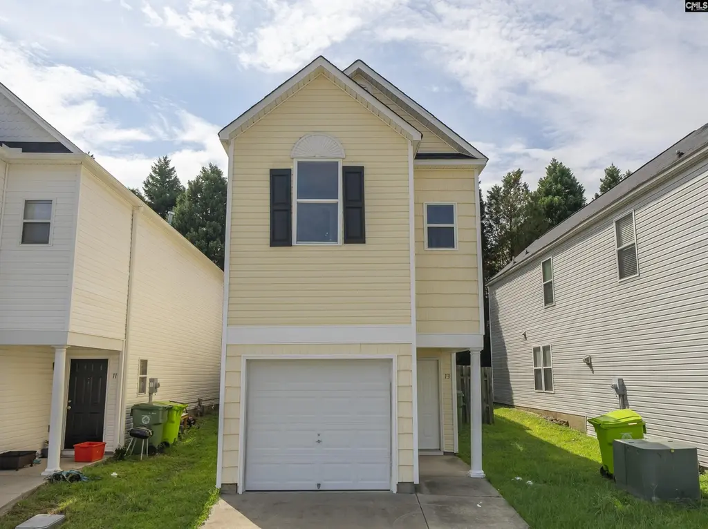 13 Gatewood Way
