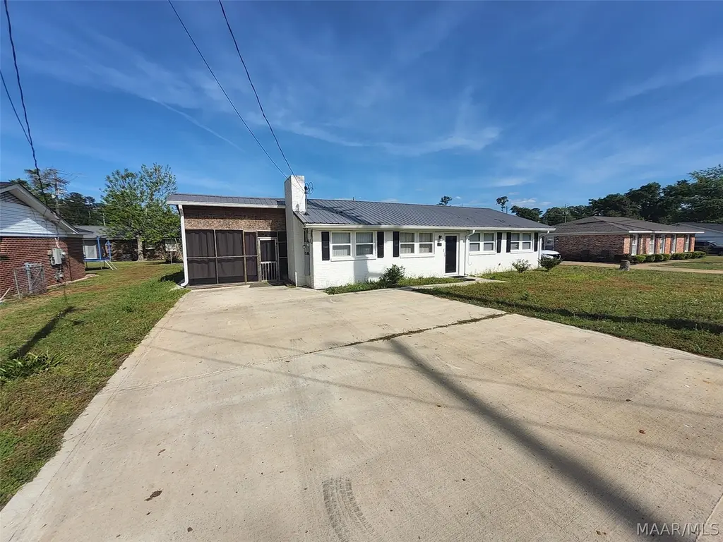 118 Barker St