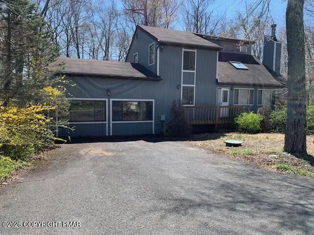 1543 Black Birch Way