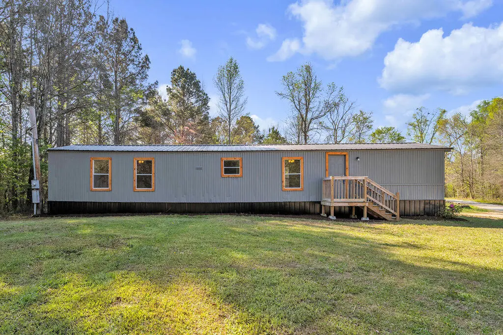 361 Katie Ln