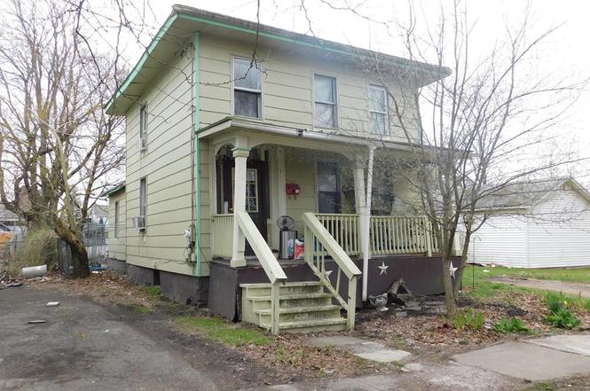 552 East Third St