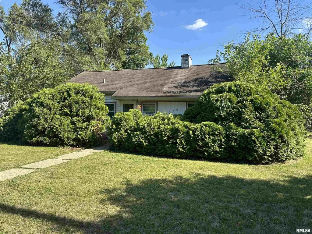 2212 W Dennis Ct
