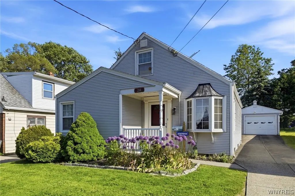 28 Linwood Ave