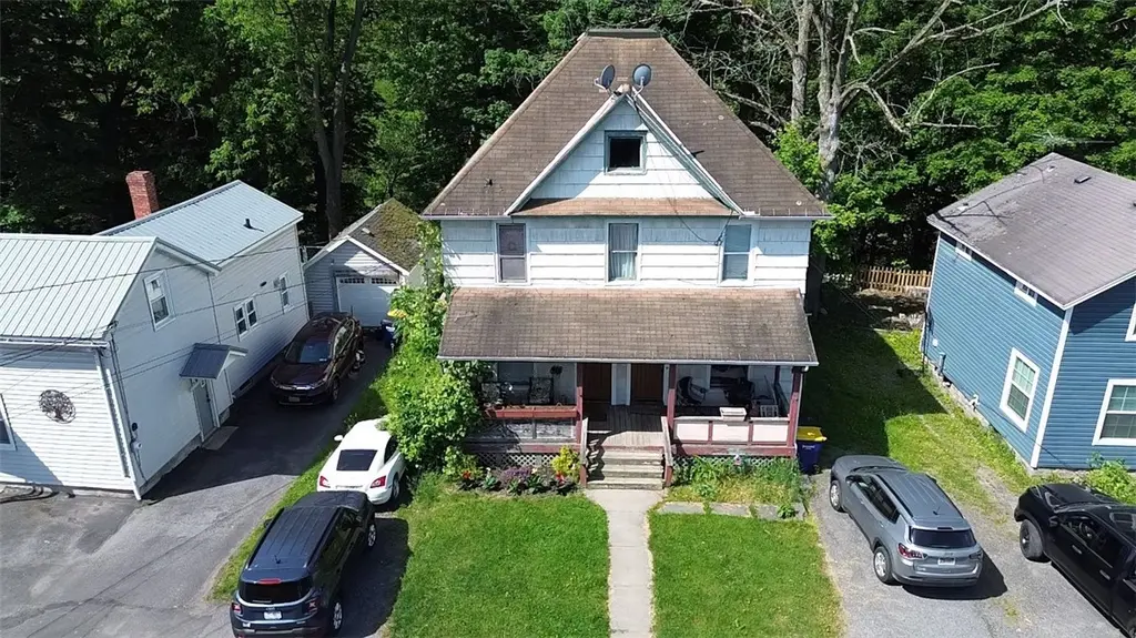 7377-7379 Owasco Rd