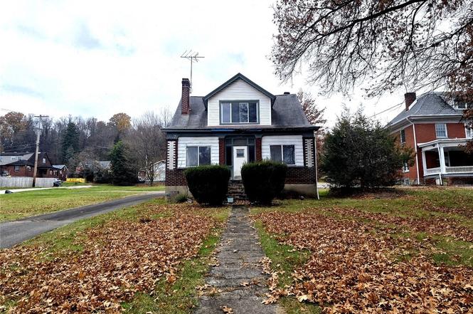 1674 Lincoln Way