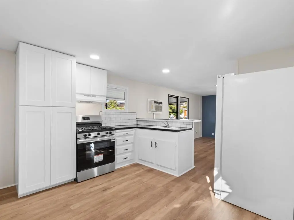 2907 S Santa Fe Ave #57