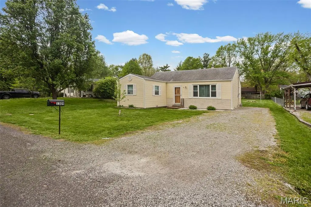 1309 Schilling Ave