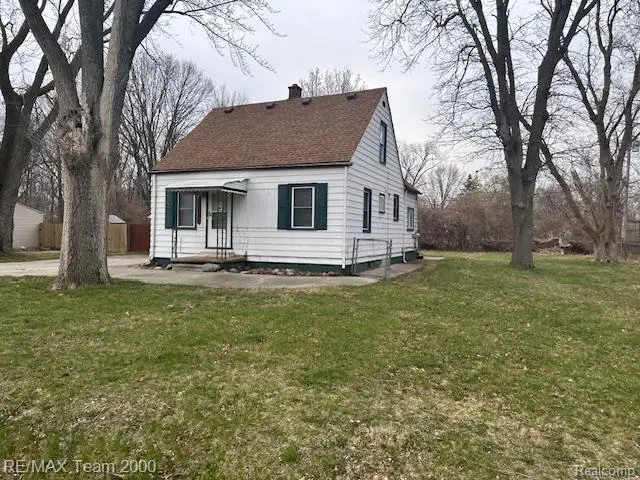 20175 Finley St