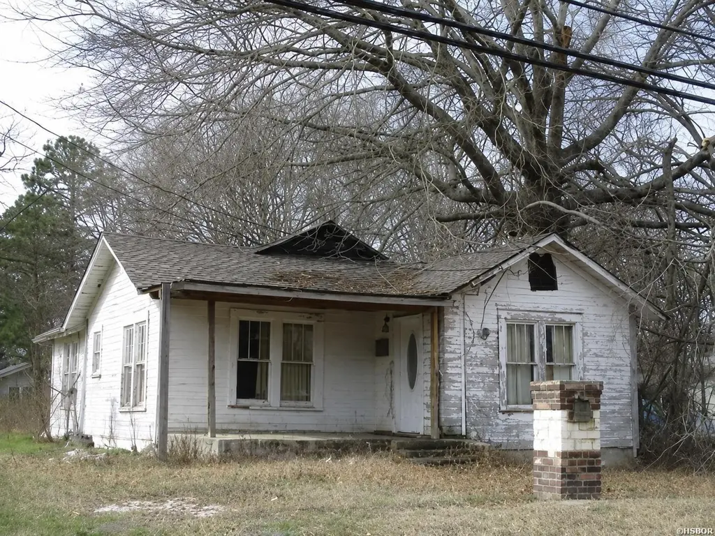 357 W Walnut Ave