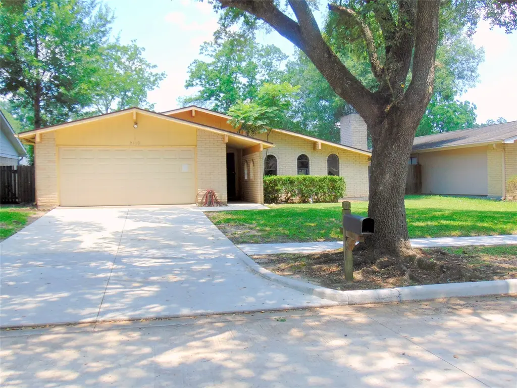 2110 Fall Meadow Dr