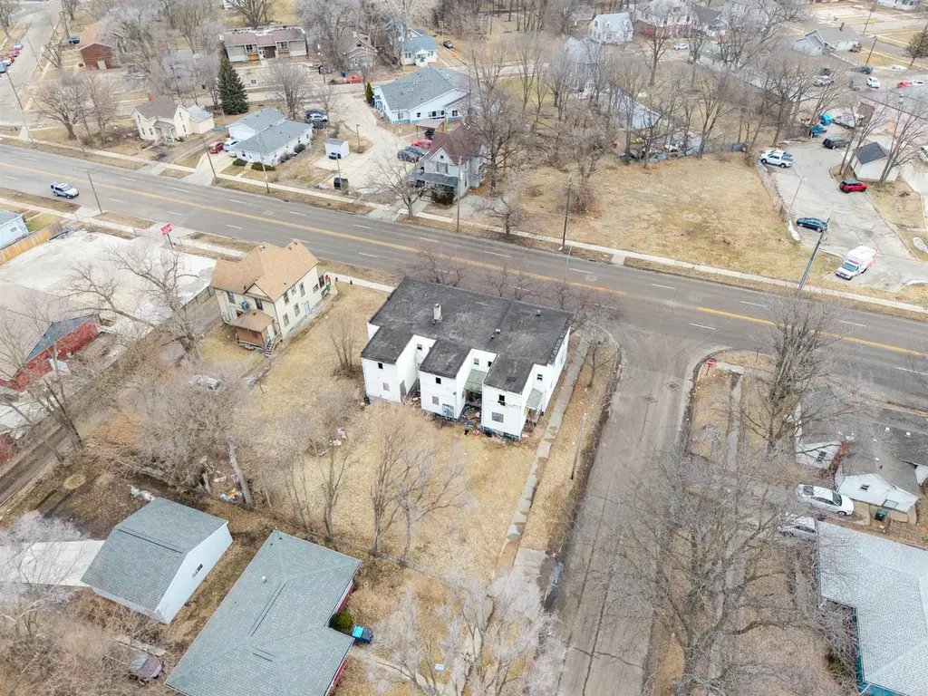 60, 62, 64 Franklin St