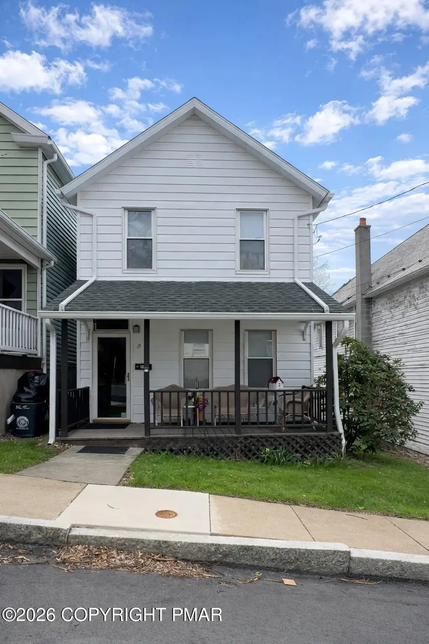13 Priestly St