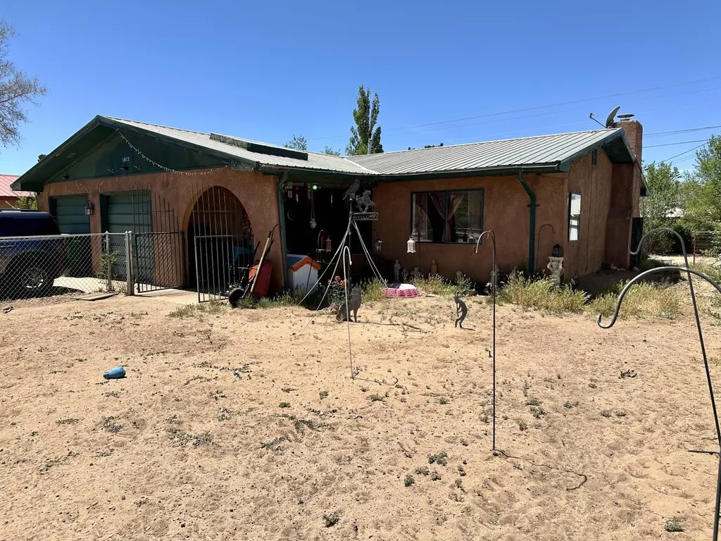 1013 Elm Dr