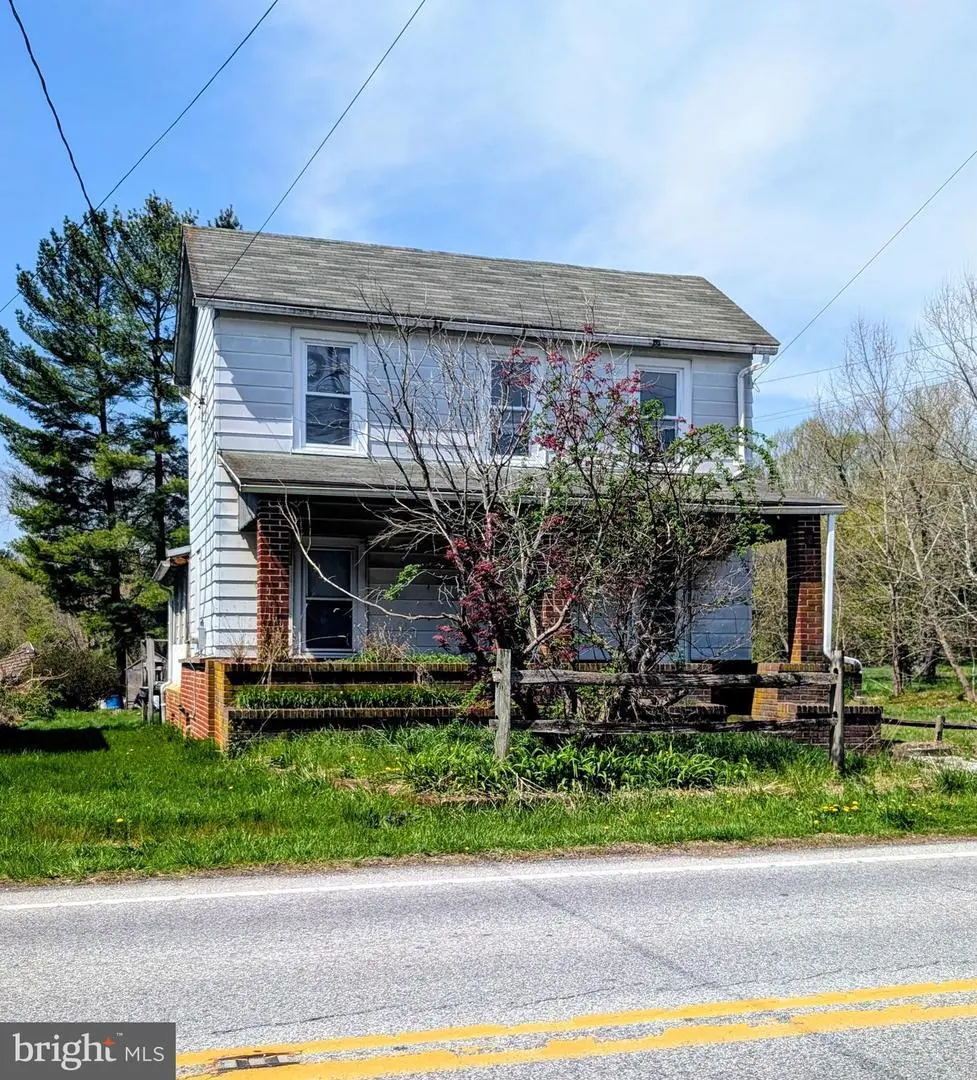 1988 Valley Rd