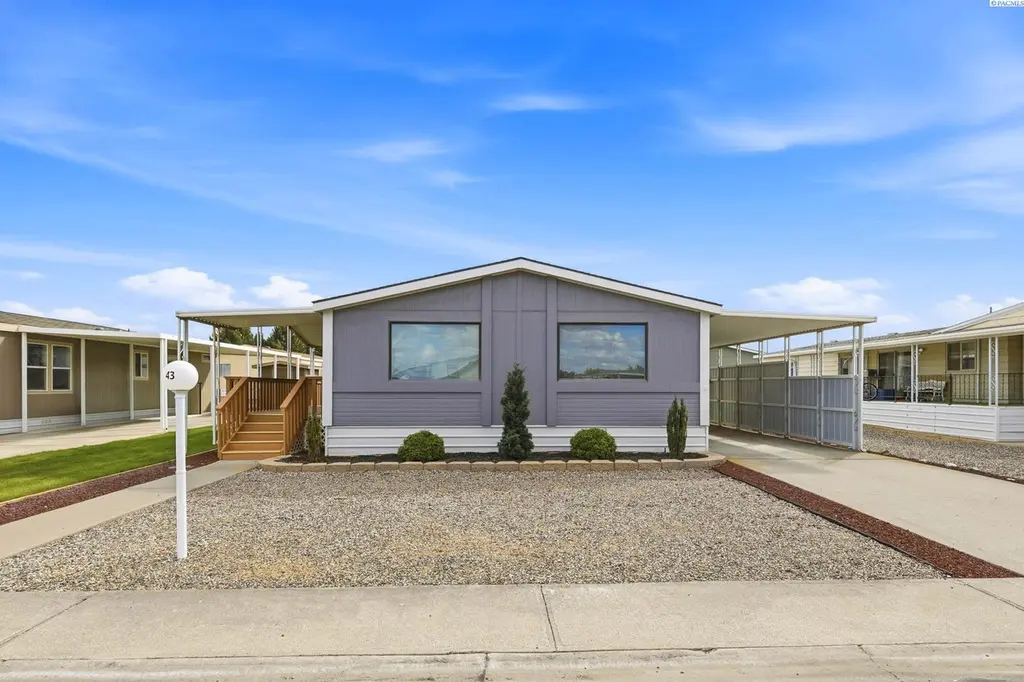 312 S Columbia Center Blvd. #43 Blvd #43