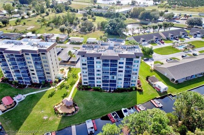 117 Country Club Dr #301