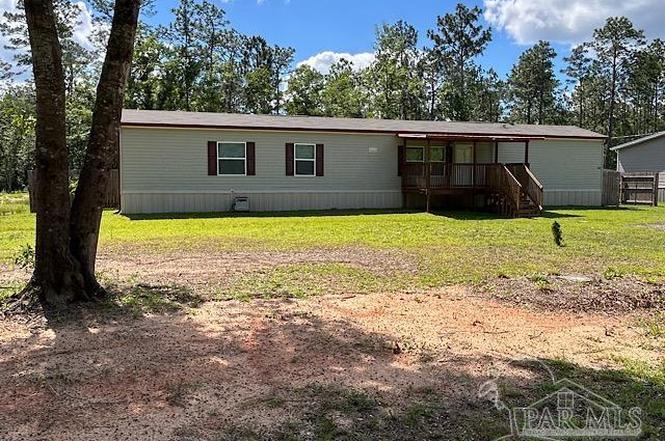 5327 Bodega Dr