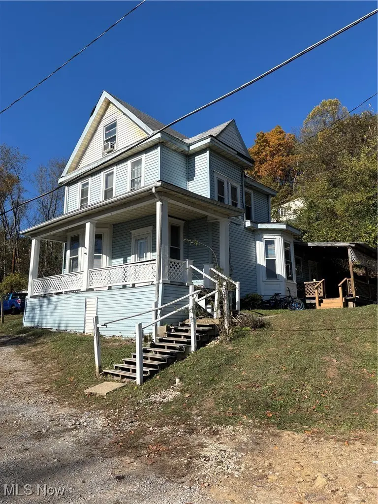 1325 Boyce Ave
