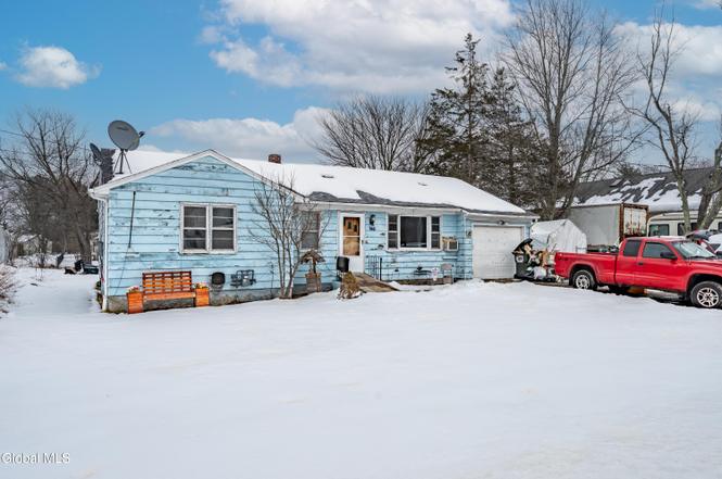 146 Joslen Blvd